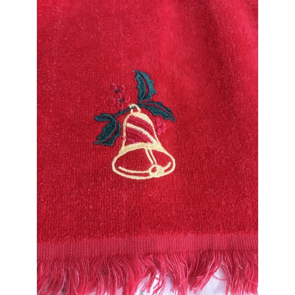 Two Vintage Cannon USA Embroidered Christmas Hand Towels Cotton Terry Fringe